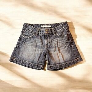 Old Navy Women's Blue Jean Shorts Size 4 Casual Summer 5-Pocket Design